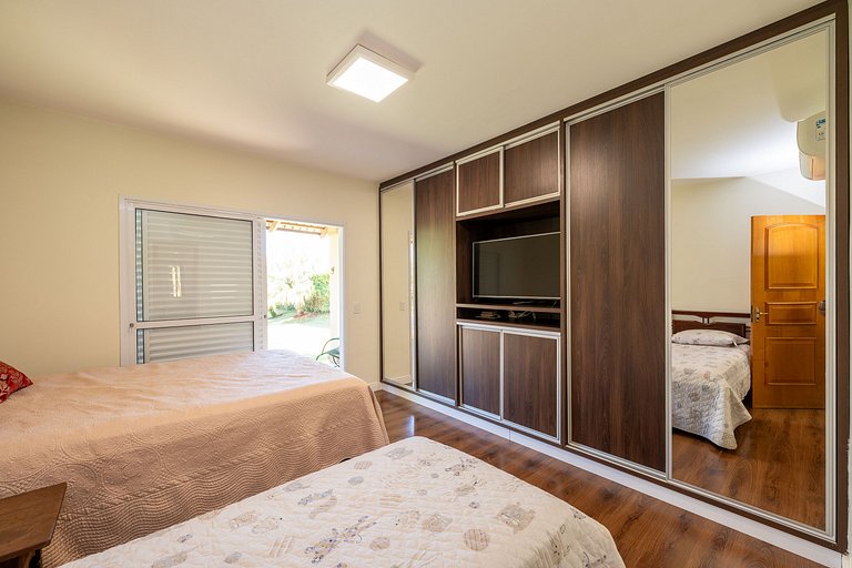 Little Heaven Corner Paradise Exists Swimming Pool Kiosk