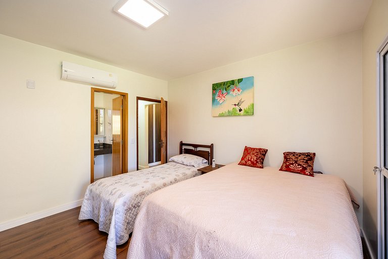 Little Heaven Corner Paradise Exists Swimming Pool Kiosk