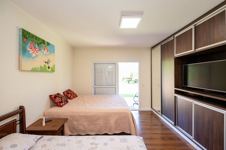 Little Heaven Corner Paradise Exists Swimming Pool Kiosk