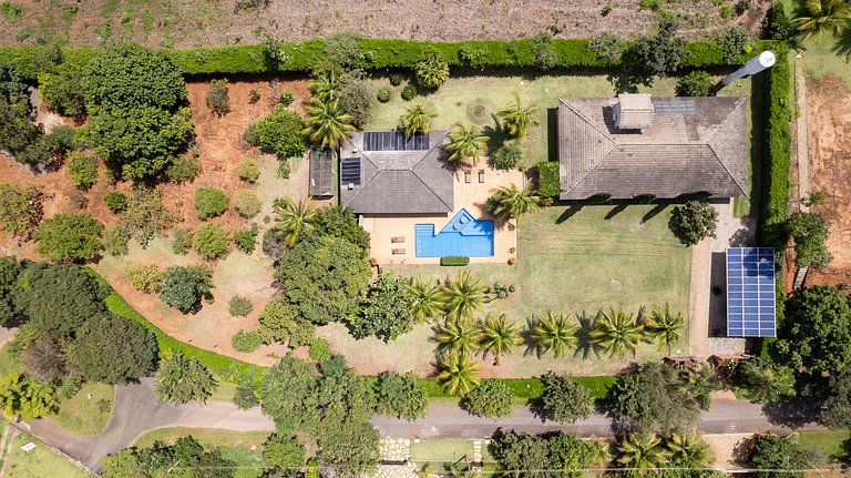 Little Heaven Corner Paradise Exists Swimming Pool Kiosk