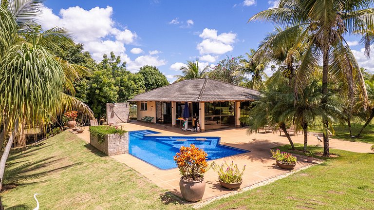 Little Heaven Corner Paradise Exists Swimming Pool Kiosk