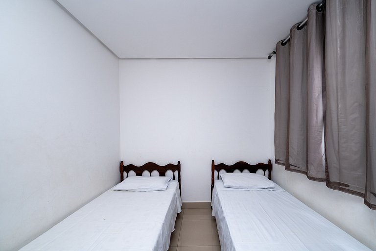 Apartamento 2 quartos com conforto, condomínio com piscina,