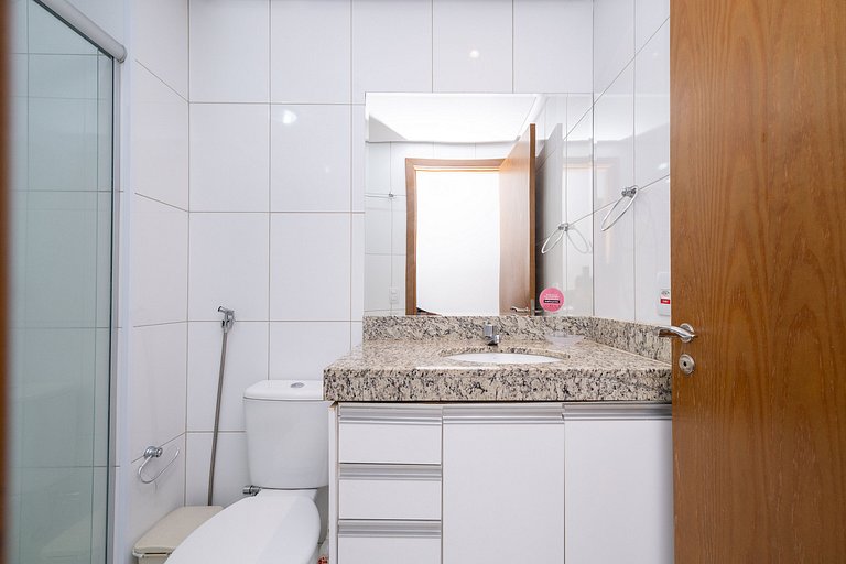 2-bedroom apartment with comfort, condominium with pool, par