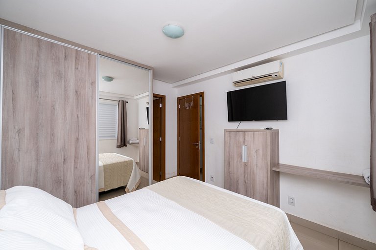 2-bedroom apartment with comfort, condominium with pool, par