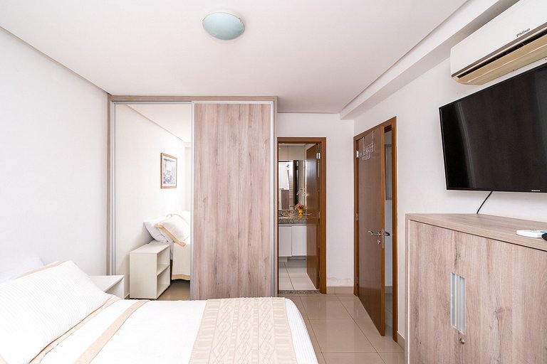 2-bedroom apartment with comfort, condominium with pool, par