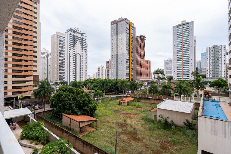 2-bedroom apartment with comfort, condominium with pool, par