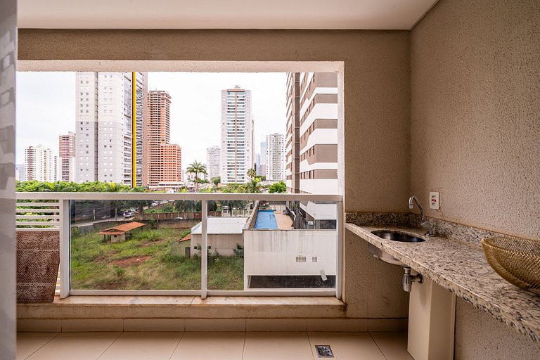 Apartamento 2 quartos com conforto, condomínio com piscina,