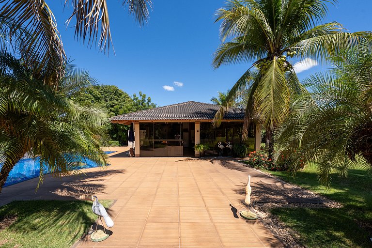 Little Heaven Corner Paradise Exists Swimming Pool Kiosk