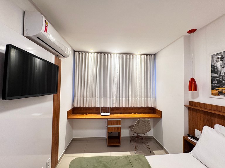 A haven with incredible views on the 27th floor - near Flamb