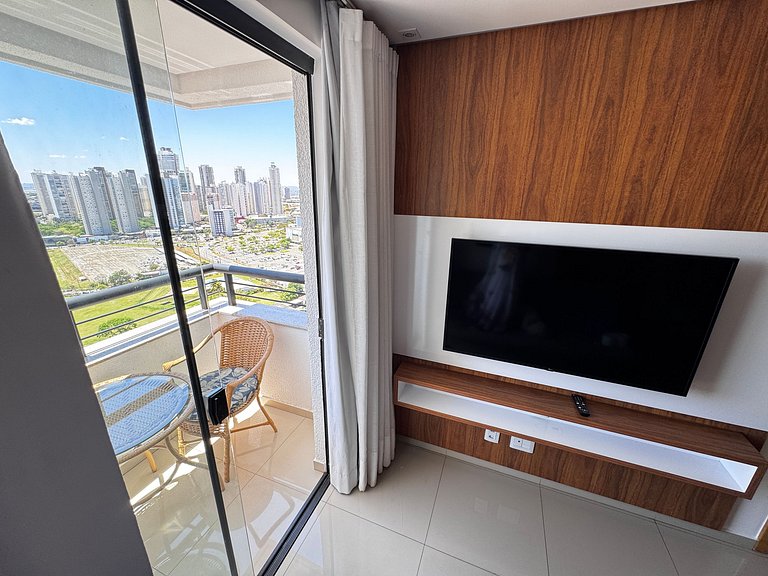Apartamento c/ Vista | 27º Andar • Flamboyant • WiFi