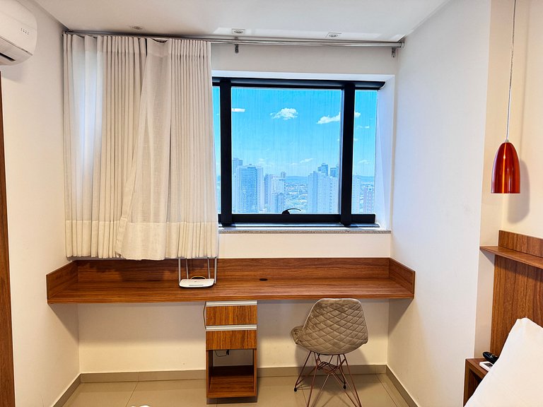 A haven with incredible views on the 27th floor - near Flamb