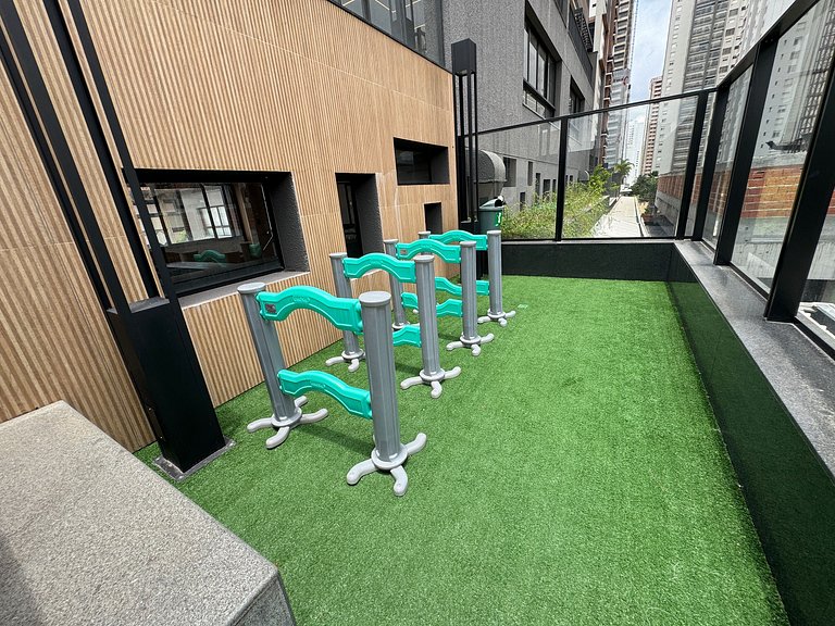 Hub Compact Life, near Goiânia Shopping and Vaca Brava Park.