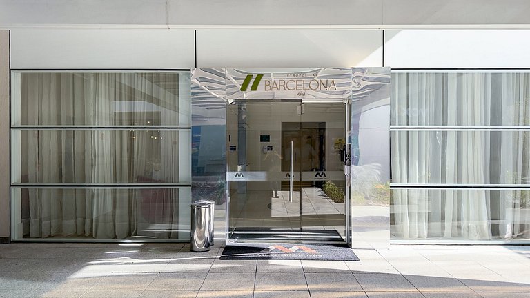 Apto 1Q - Metropolitan Barcelona | Próx. Flamboyant