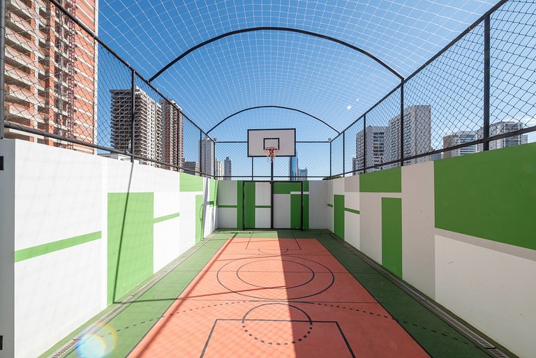 Hub Compact Life, near Goiânia Shopping and Vaca Brava Park.