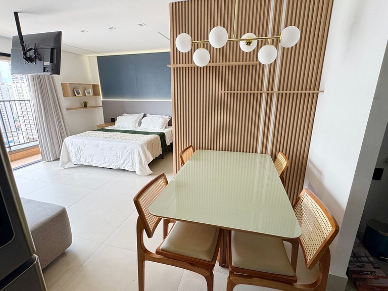 Premium Studio at Hub Bueno | Rooftop, Pool and View