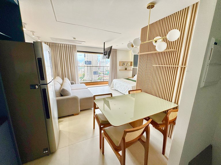 Premium Studio at Hub Bueno | Rooftop, Pool and View