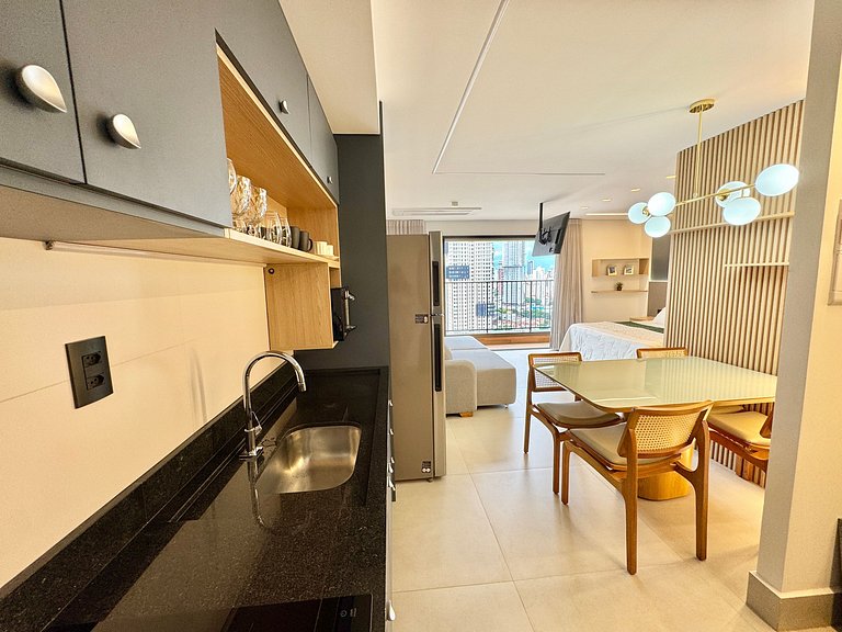 Premium Studio at Hub Bueno | Rooftop, Pool and View