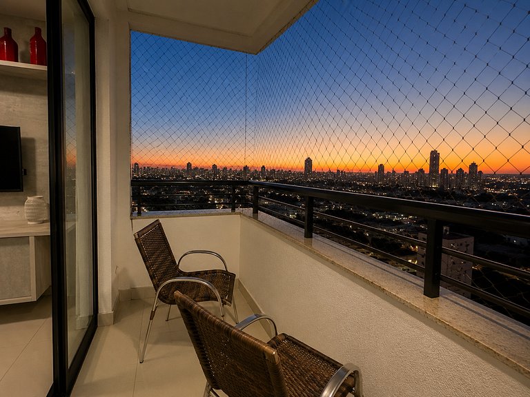 Ambiente contemporâneo com vista deslumbrante