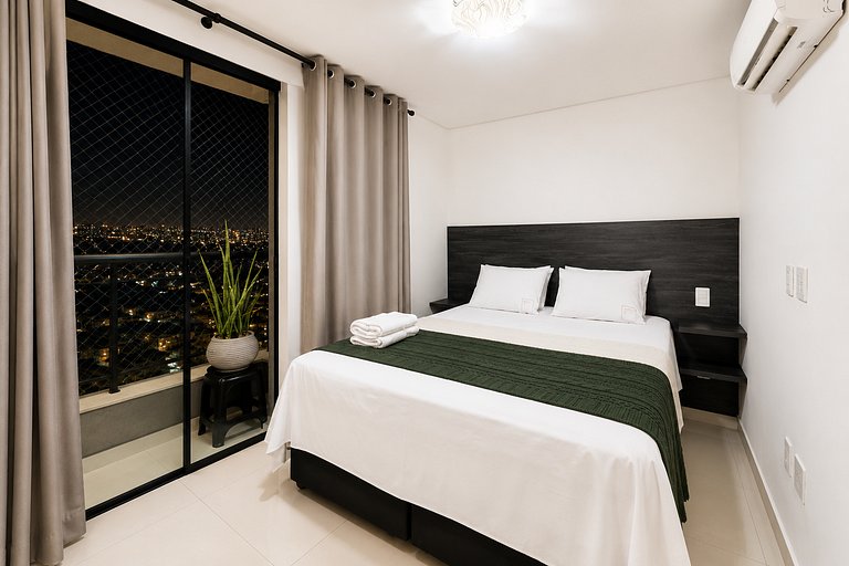 Ambiente contemporâneo com vista deslumbrante