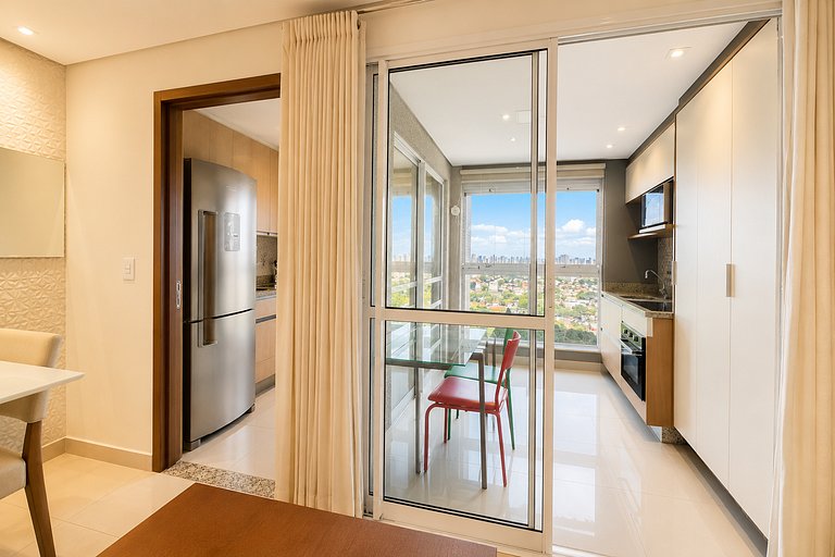Apartamento 2Q premium c/ Wi-Fi e garagem | Setor Bueno