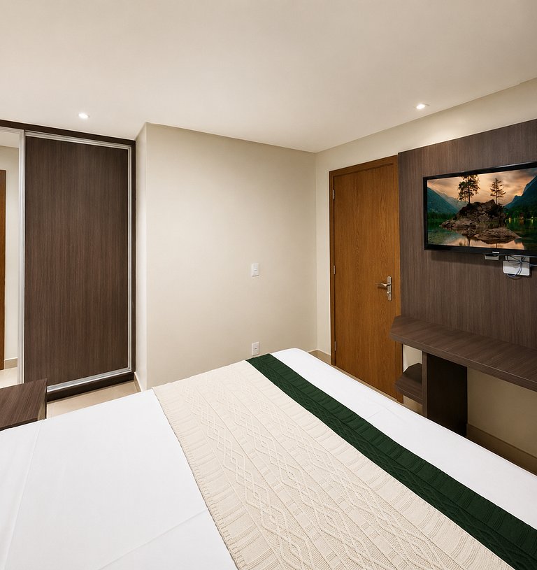 Duplex apartment with balcony in Setor Bueno