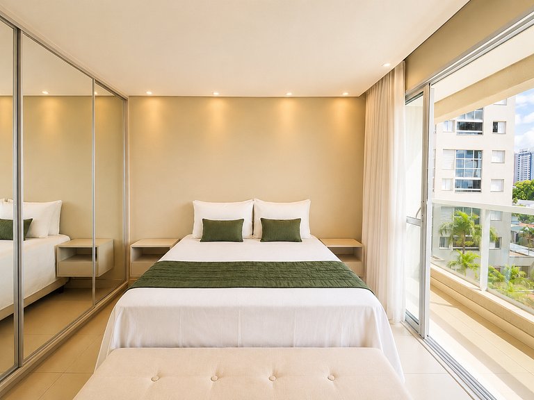 Very cozy. Condo with a view, pool, gym