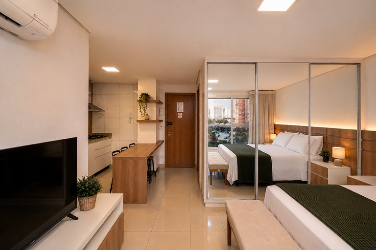 Flat novo em Cond. com piscina, no Setor Bueno |THP0605