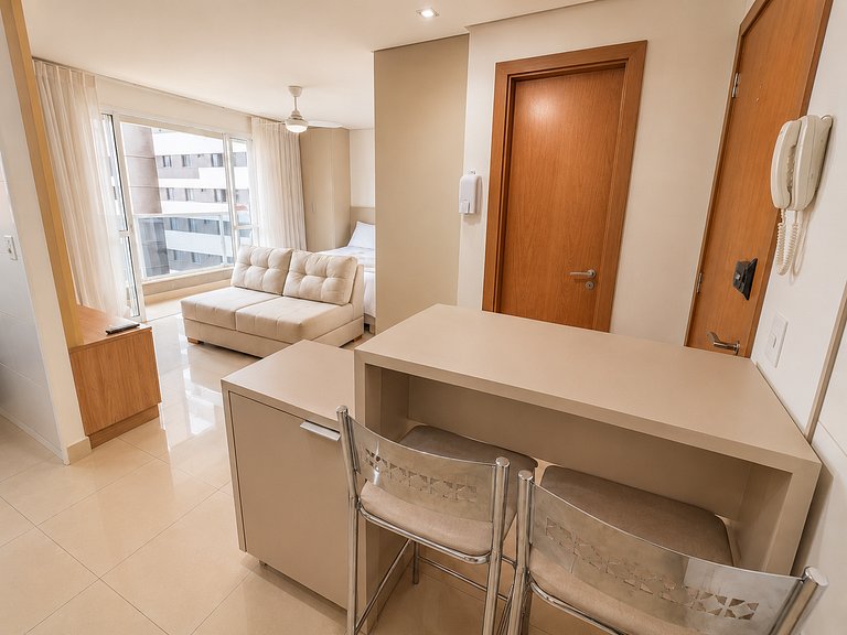 Studio in condo with pool, gym, garage #1007