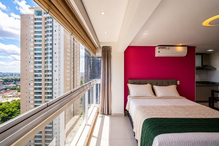 Wake up to this breathtaking view #pool #garage