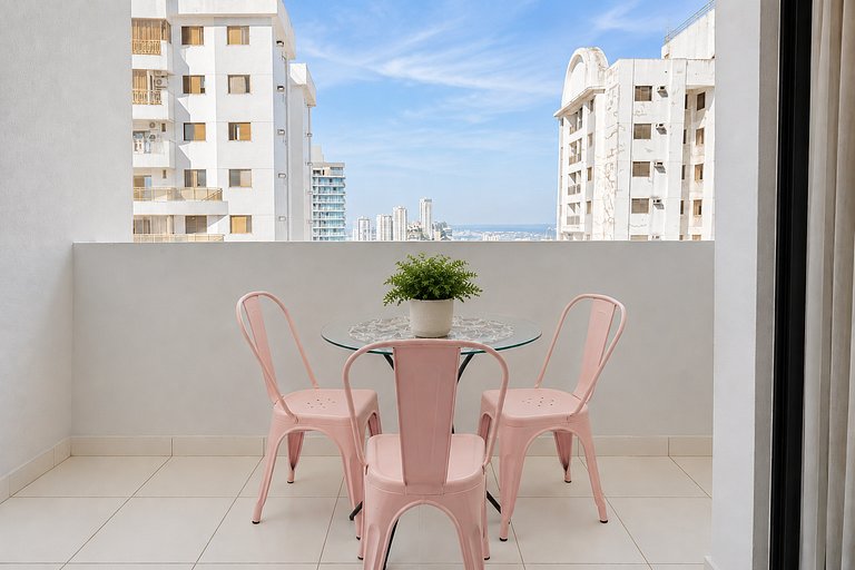 #2610- Apartment near Mater Dei Hospital @Bueno