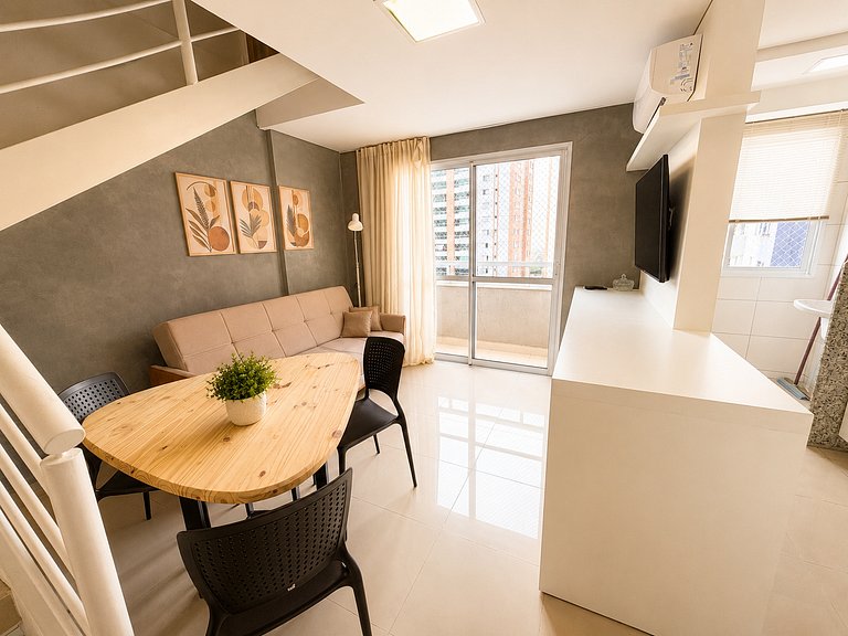 Duplex no Bueno | Próx. Órion e Parque Vaca Brava