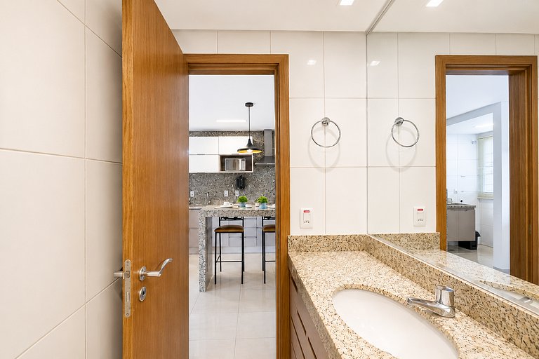 Flat no Bueno | Wi-Fi veloz + garagem + piscina #1505
