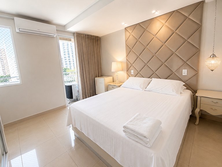 Charming duplex, St. Bueno | Pool | Air conditioning | Garag