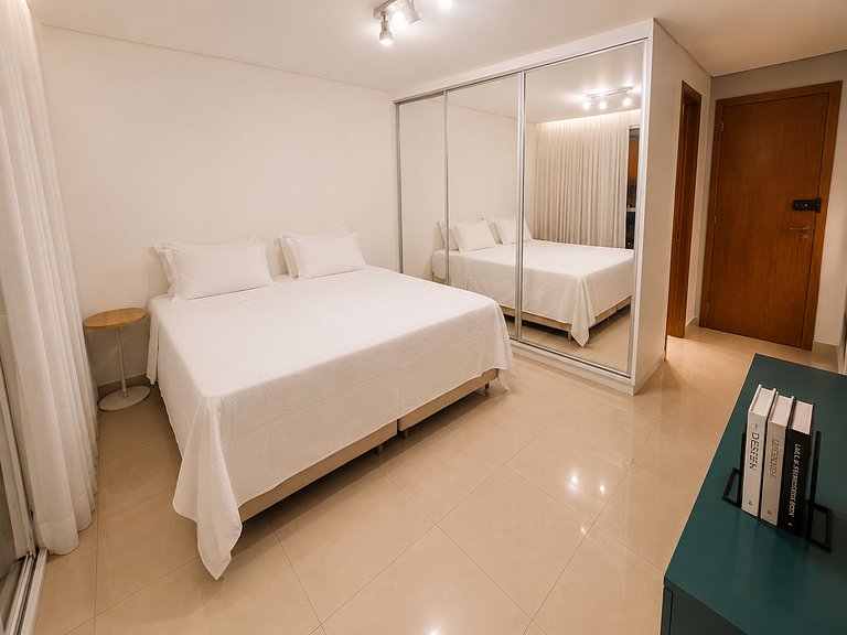Vista Panorâmica | Cama king • Wi-Fi • Ar • Smart TV#1706