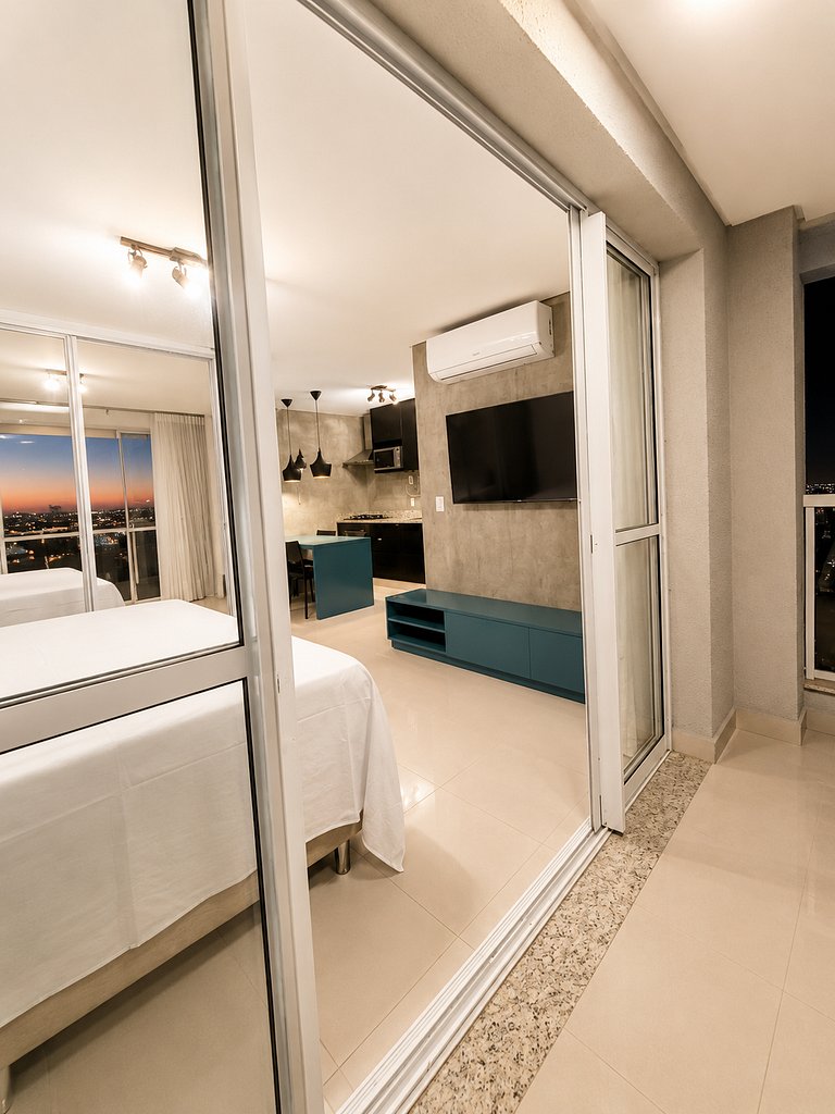 Vista Panorâmica | Cama king • Wi-Fi • Ar • Smart TV#1706