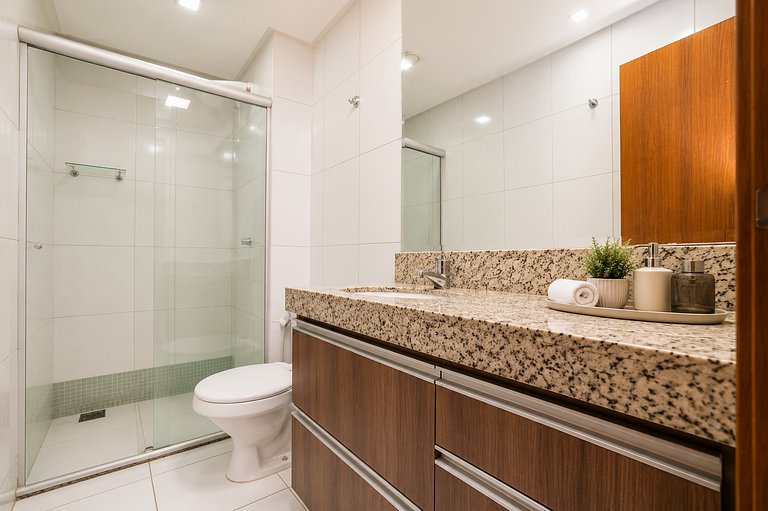 Flat em Cond. com piscina, Setor Bueno | Próx Orion #207