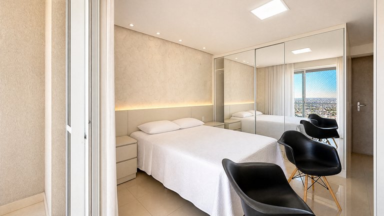 Studio no Bueno | Andar Alto com Vista e garagem