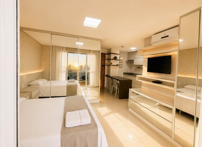 Studio in Bueno | High Floor with View and Parking