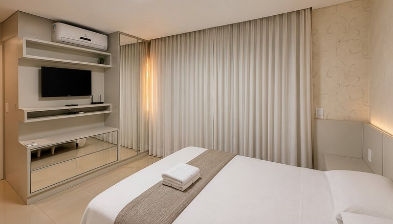 Studio in Bueno | High Floor with View and Parking